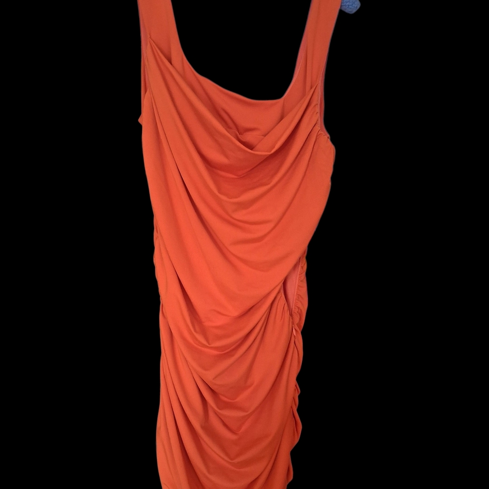 Chic Backless Orange Dress